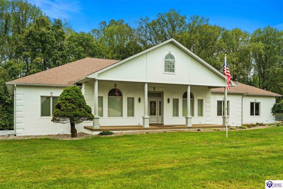 707 Foxfire Rd, Elizabethtown, KY 42701 - photo 1