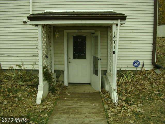 18631 Amidon Ave, Triangle, VA 22172 - photo 1