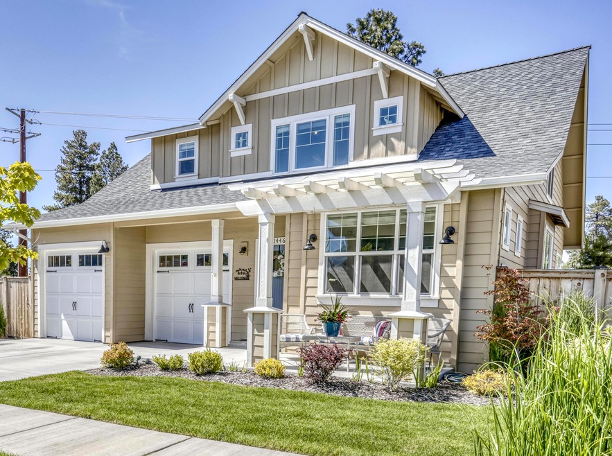 20446 SE Braelen Ln, Bend, OR 97702 - photo 1