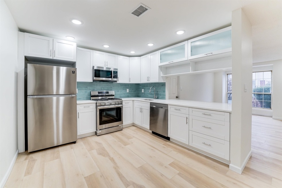 26 Cedar St unit 18B, Jersey City, NJ 07305 - photo 1