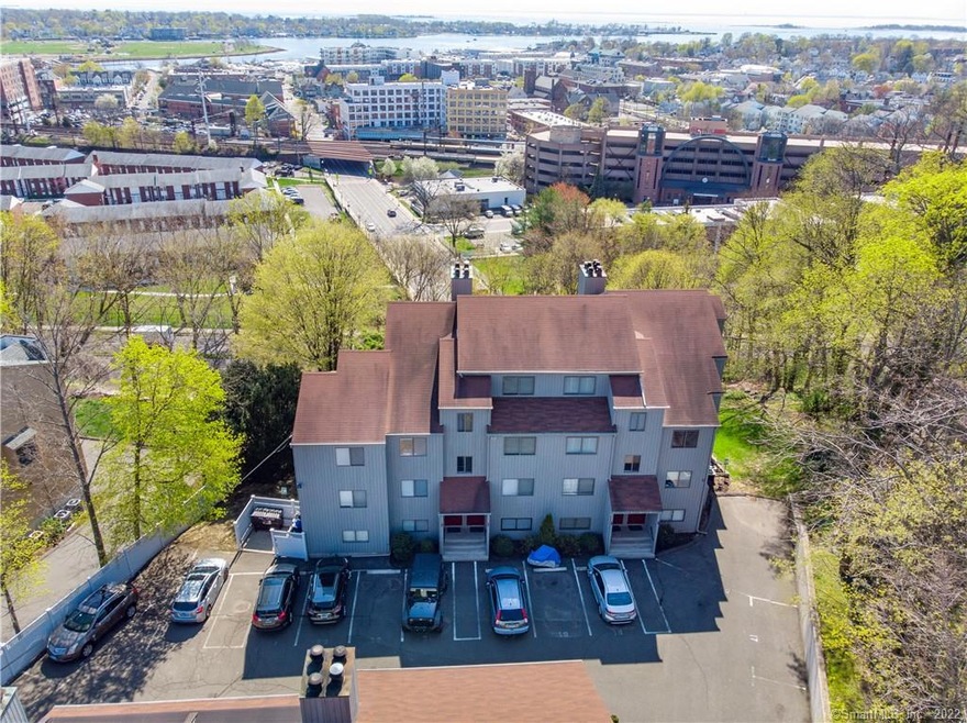 188 Flax Hill Rd unit C10, Norwalk, CT 06854 - photo 1