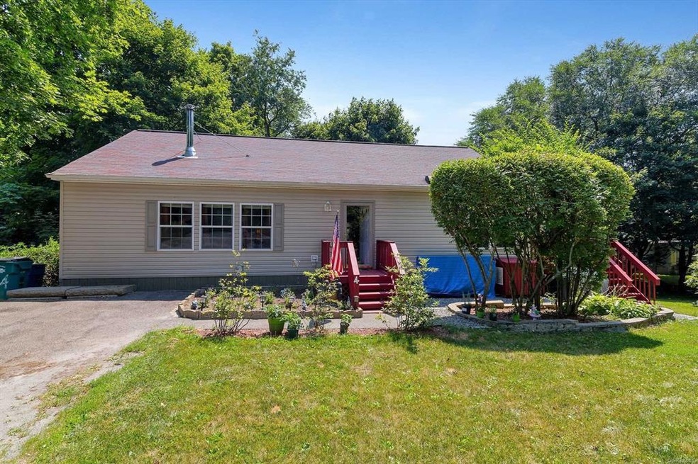 4 5th St, Cold Spring, NY 10516 - photo 1