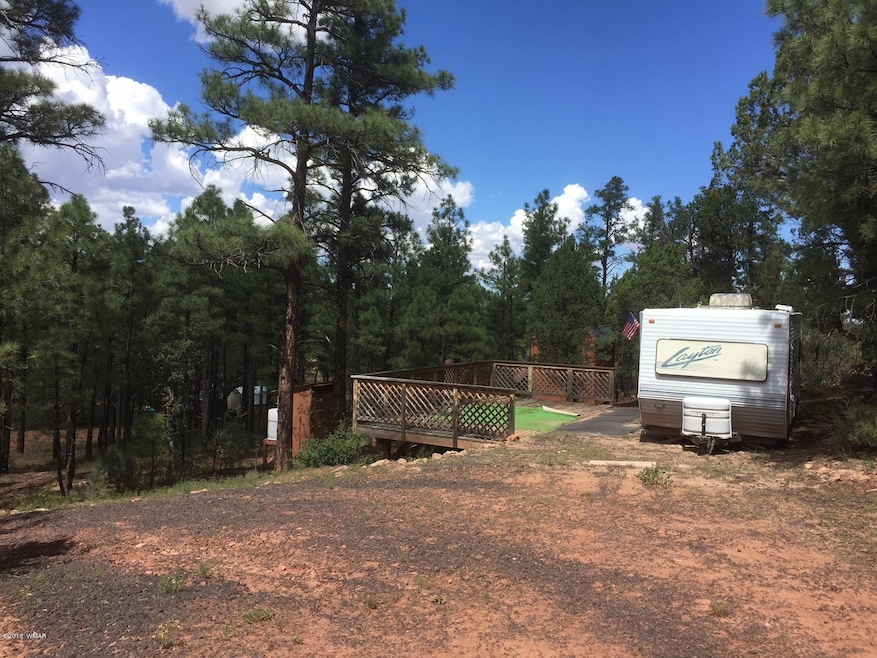 Travel trailer level building area