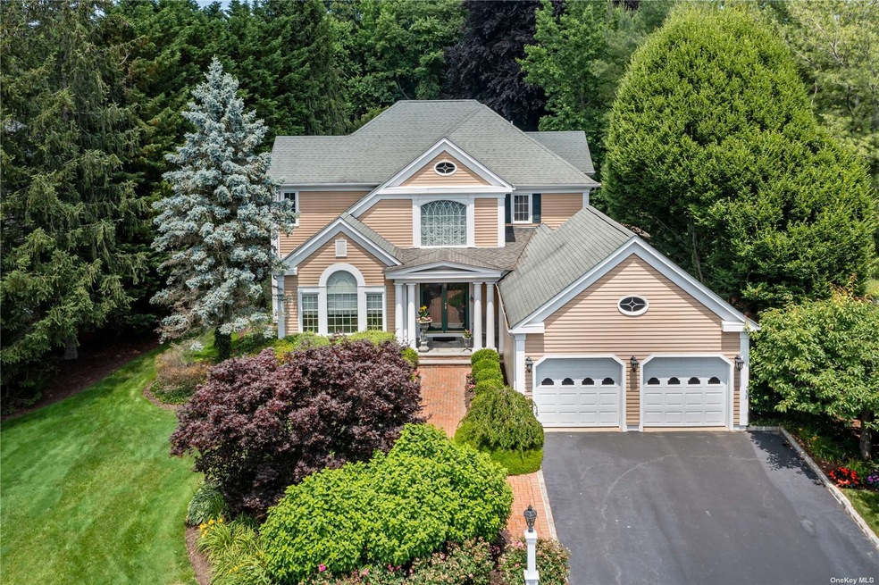 19 Meadow Ln, Manhasset, NY 11030 - photo 1