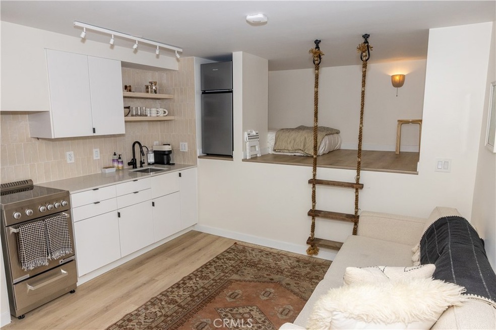 160 Avenida Florencia unit C, San Clemente, CA 92672 - photo 1