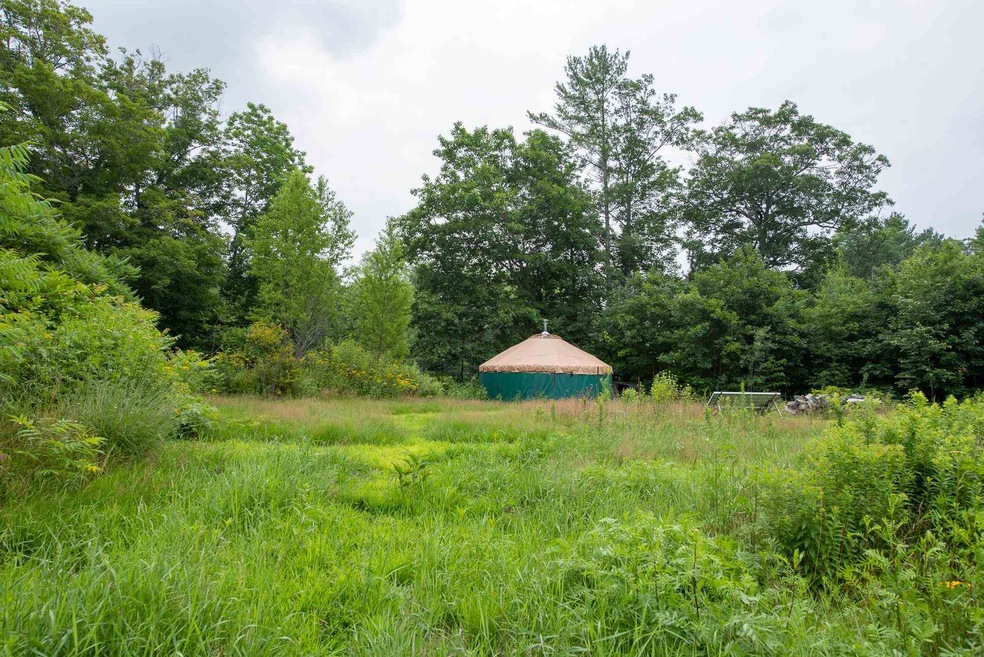 0 Route 25 unit 4 4873799, Warren, NH 03279 - photo 1