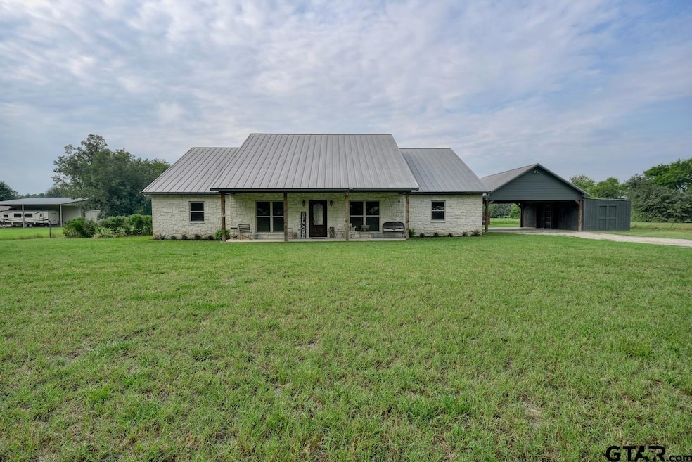 For Sale $565,000
