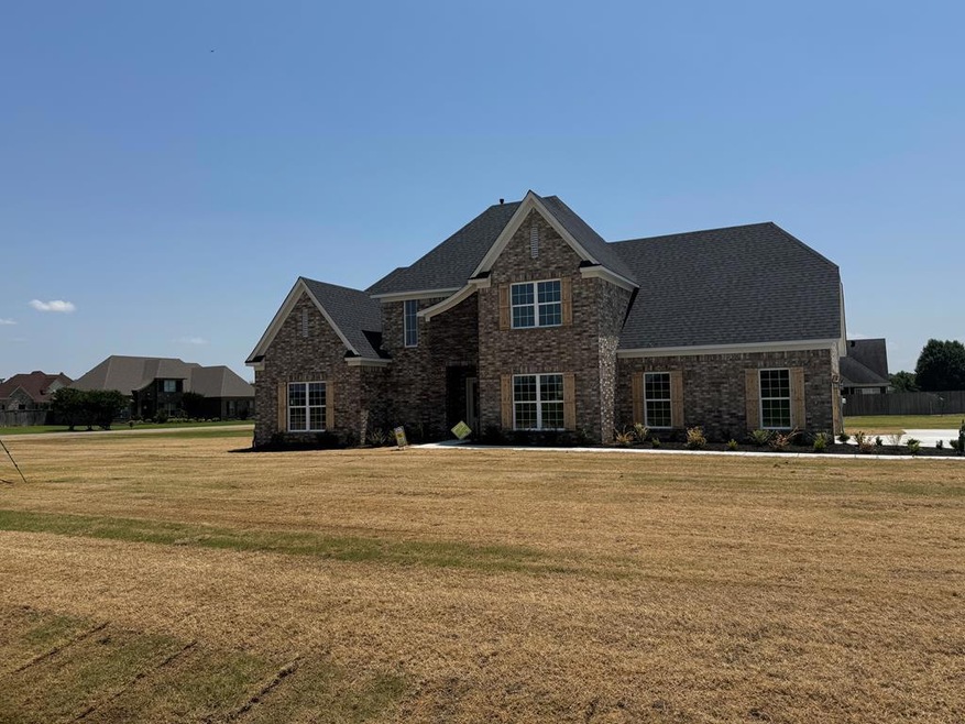 Pending $394,900