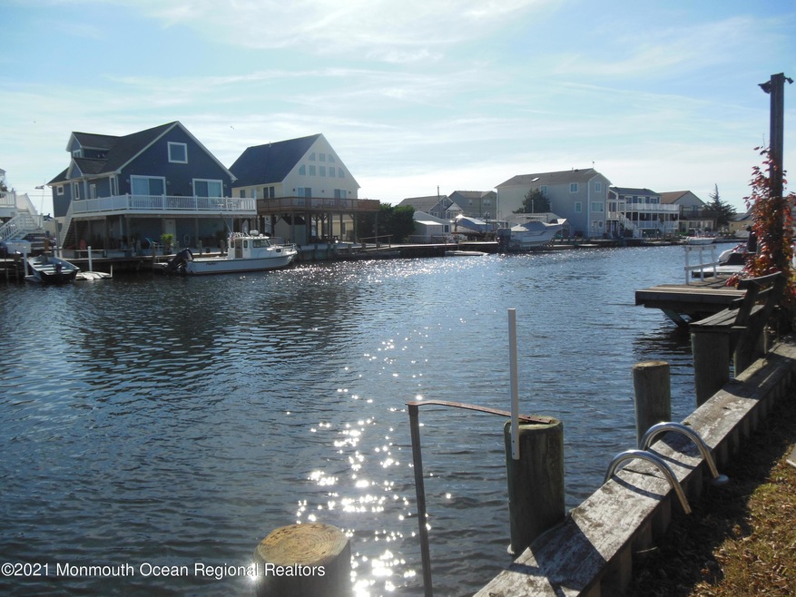 103 S Binnacle Dr, Little Egg Harbor Township, NJ 08087 - photo 1