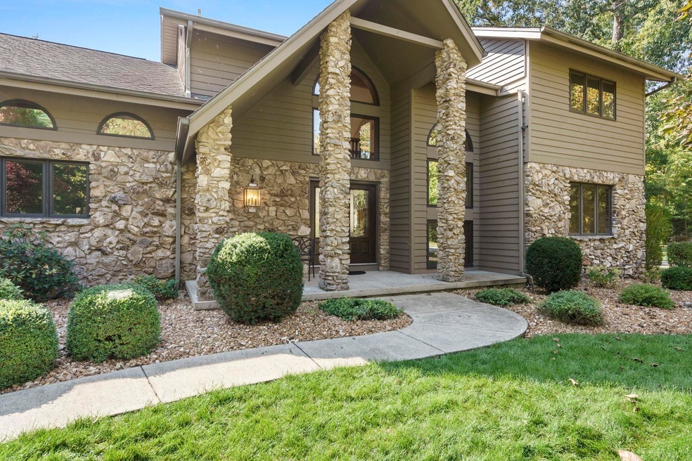 613 Bittersweet Ln, Ossian, IN 46777 - photo 1