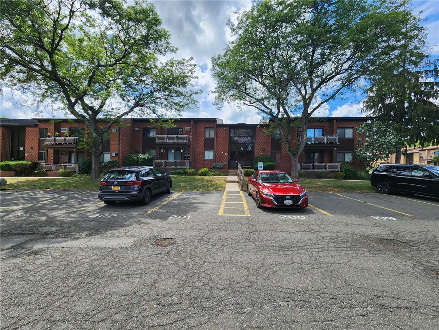 8 Charles Ln unit 1C, Pomona, NY 10970 - photo 1