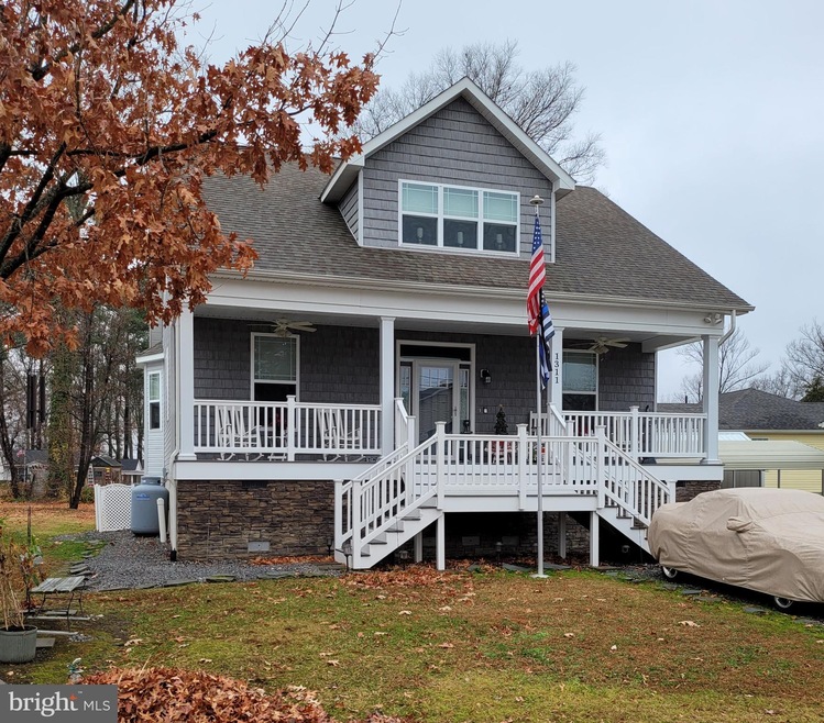 1311 Lossing Ave, Colonial Beach, VA 22443 - photo 1