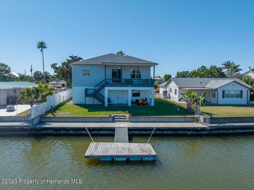 4464 Neptune Dr.