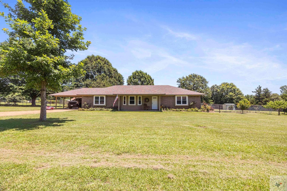 1911 Brooke Rd, Texarkana, TX 75501 - photo 1