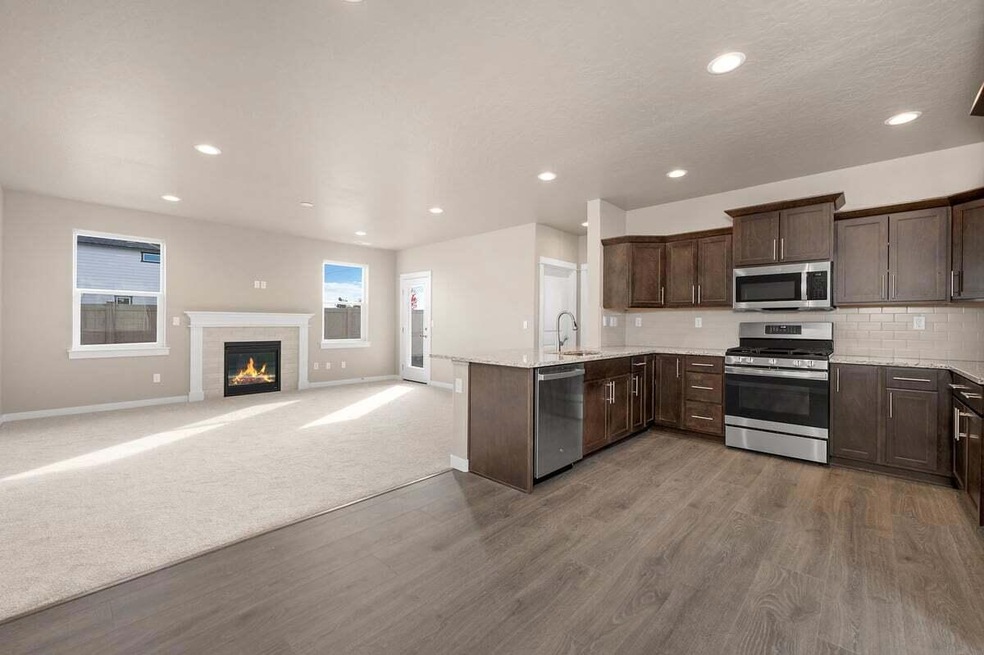Harrison - Kitchen 2