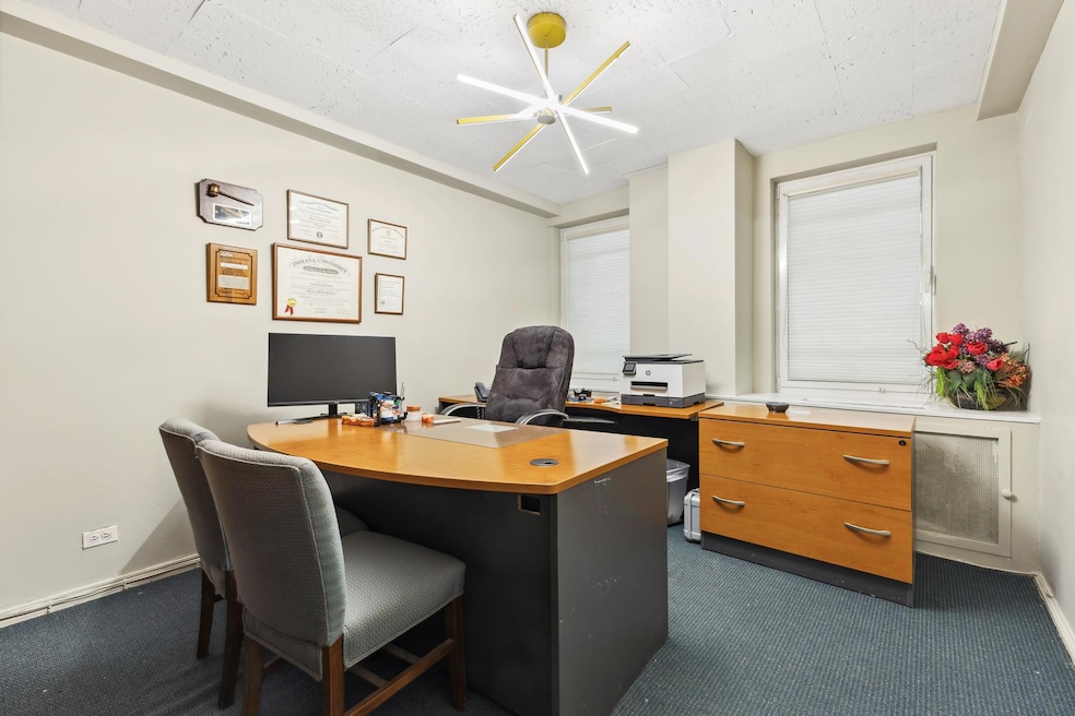 880 5th Ave unit 1J, New York, NY 10021 - photo 1