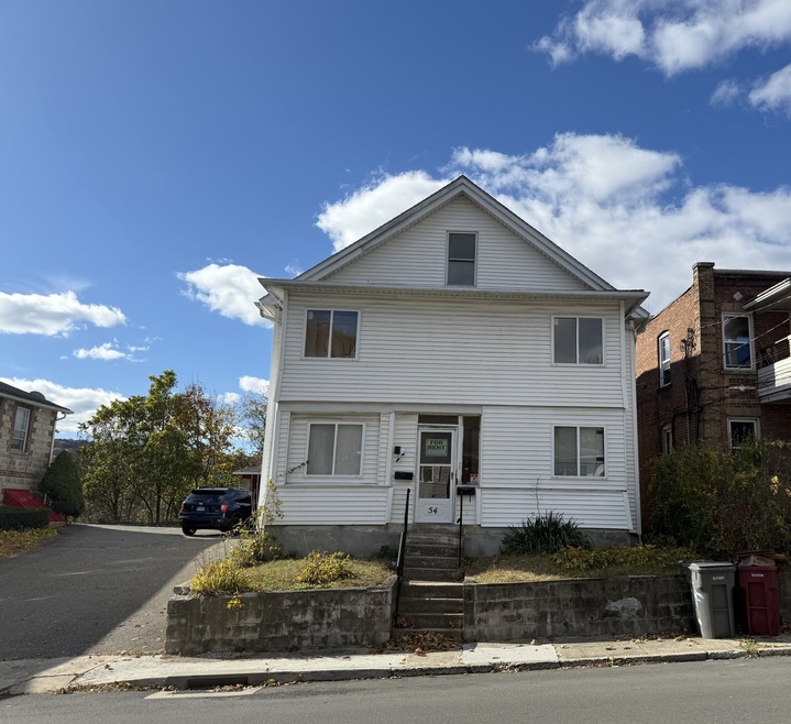 54 High St unit 1, Naugatuck, CT 06770 - photo 1