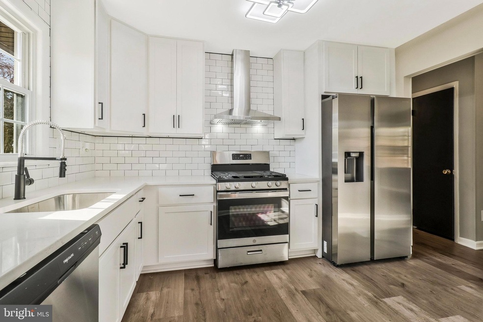 504 Hill Rd, Hyattsville, MD 20785 - photo 1