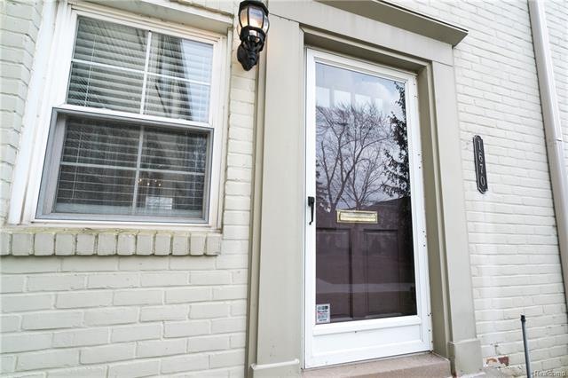 Birmingham Condo (24 of 32).jpg
