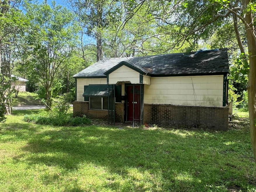 703 Burk St, Nacogdoches, TX 75964 - photo 1