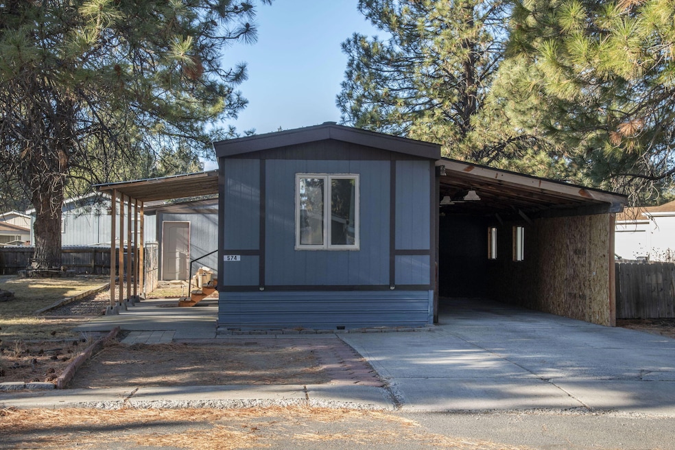 61000 Brosterhous Rd unit 574, Bend, OR 97702 - photo 1