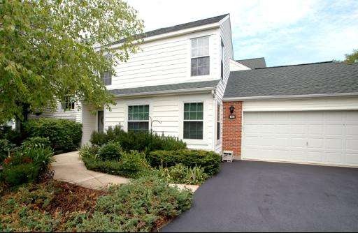 128 Hemstead St unit 41E, Lake Bluff, IL 60044 - photo 1