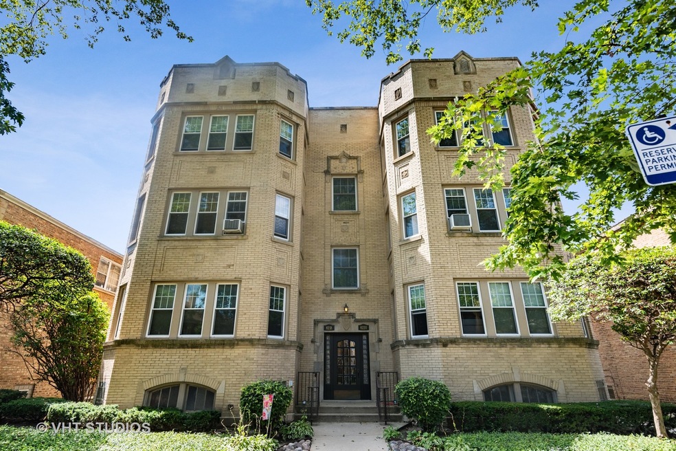 6220 N Francisco Ave unit 2N, Chicago, IL 60659 - photo 1