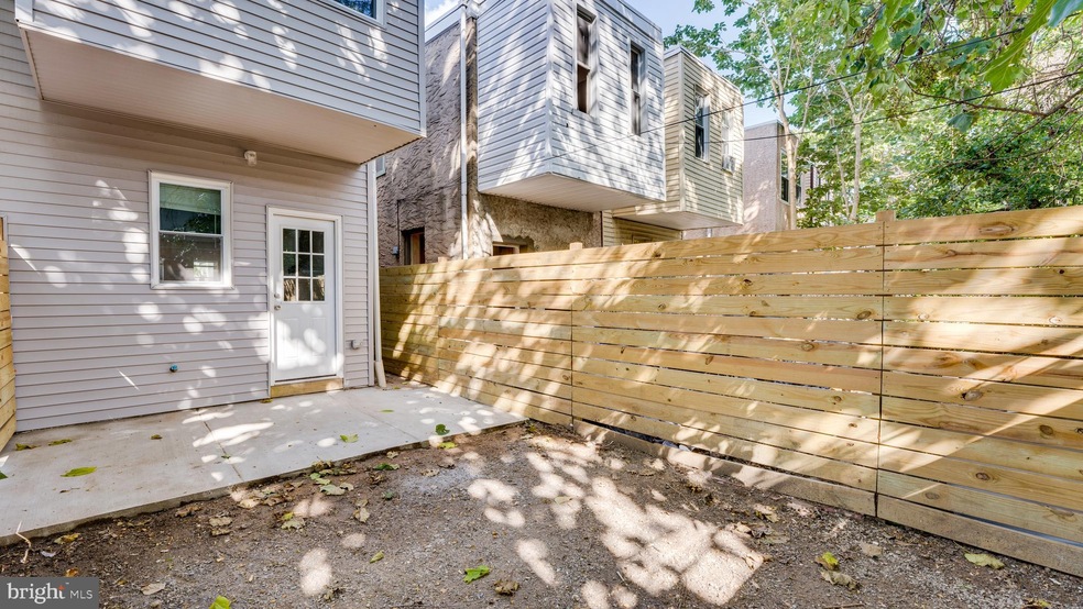 2040 Tasker St, Philadelphia, PA 19145 - photo 1