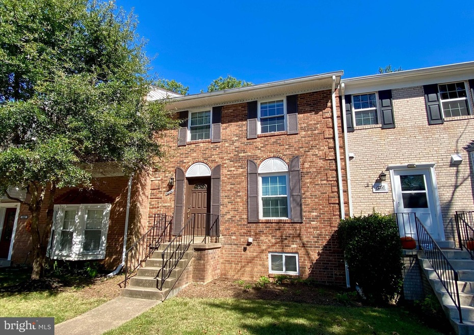 6004 Ticonderoga Ct, Burke, VA 22015 - photo 1