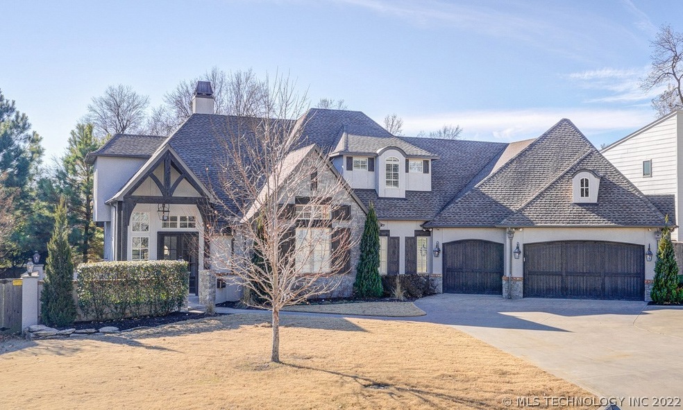 Exquisite Midtown Luxury Home. Custom Built in 201