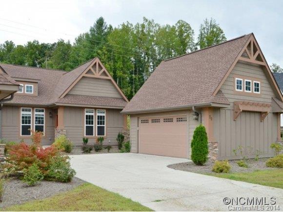 25 Foxtail Ct, Hendersonville, NC 28792 - photo 1