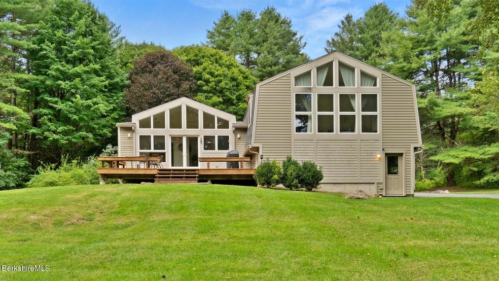 16 Squaw Peak Rd, Great Barrington, MA 01230 - photo 1