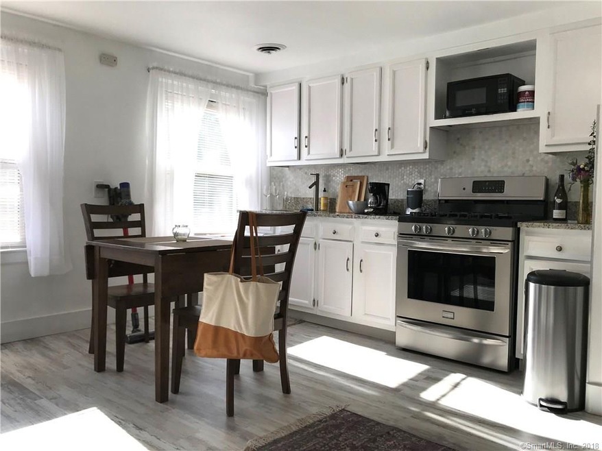 42 Warren St unit 3, New Haven, CT 06511 - photo 1