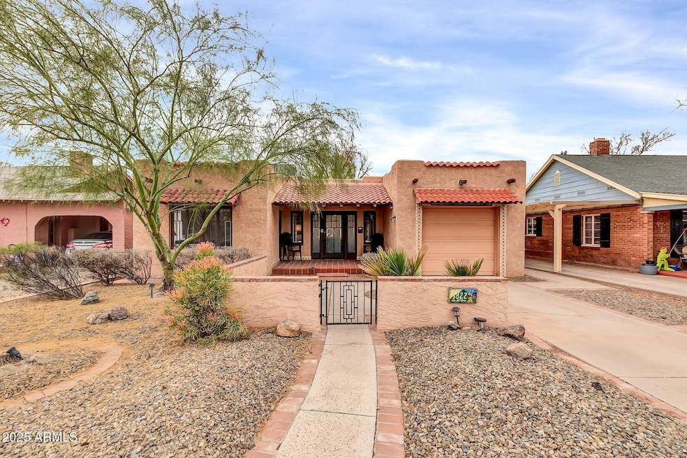 1822 N 16th Ave-3