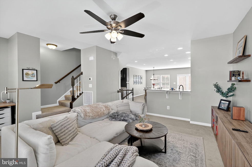 10789 Hinton Way, Manassas, VA 20112 - photo 1