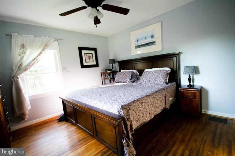 3 Glenwood Ave, Catonsville, MD 21228 - photo 1