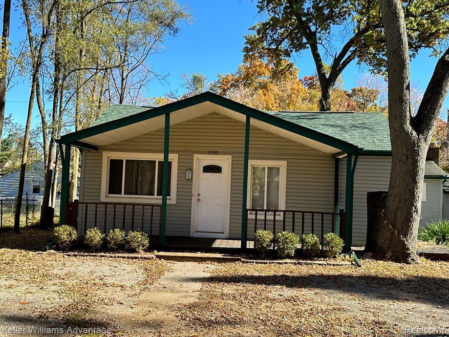 2365 Rolandale, West Bloomfield, MI 48324 - photo 1