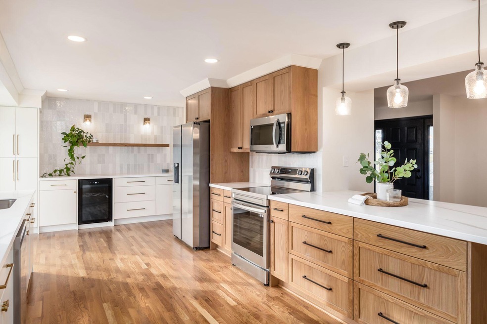 Colony kitchen 2