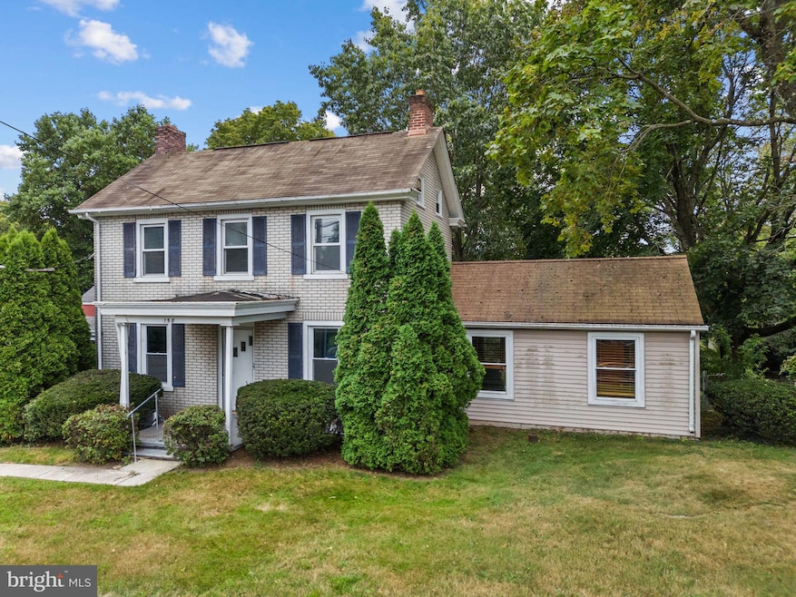 158 W Butler Ave, Doylestown, PA 18901 - photo 1