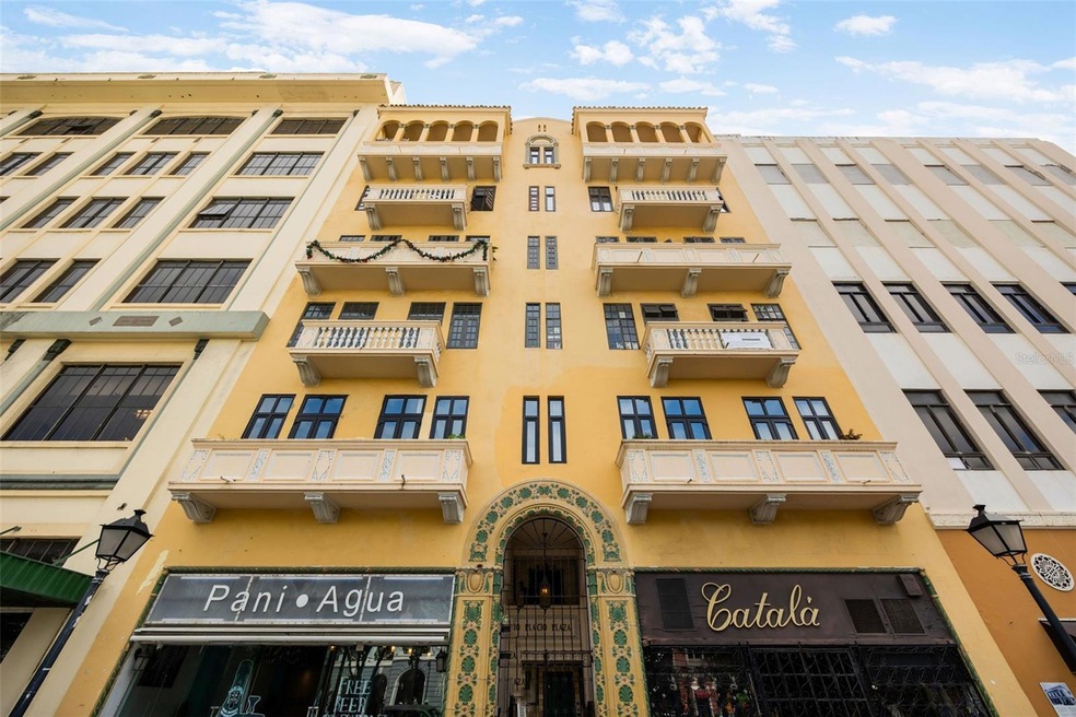 152 Rafael Cordero unit PH-2, Old San Juan, PR 00901 - photo 1