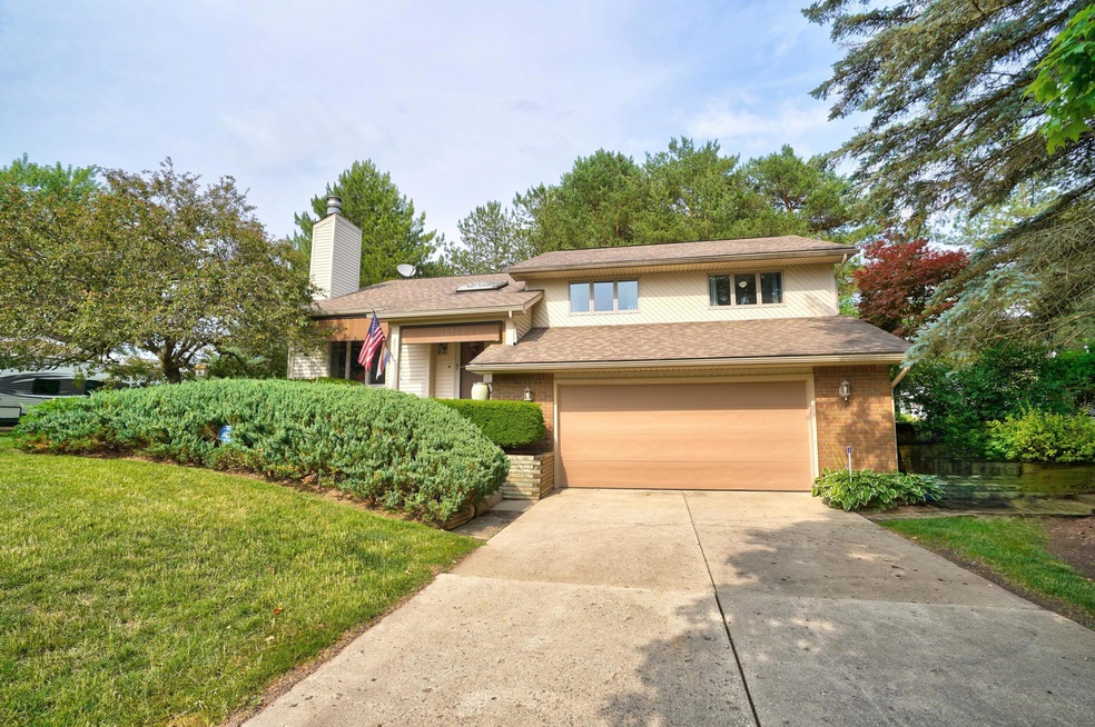 2358 Plainview Dr, Flushing, MI 48433 - photo 1