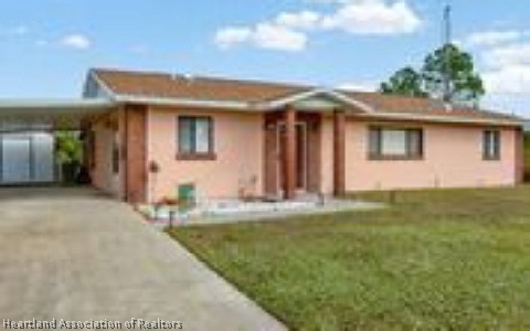 840 Lake Betty Dr, Lake Placid, FL 33852 - photo 1