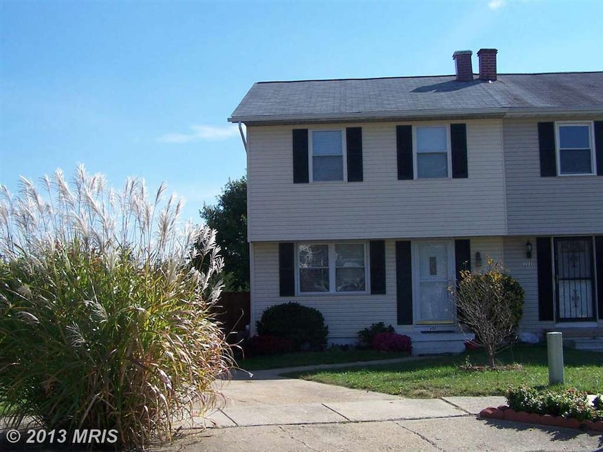 301 Tetra Ct, Glen Burnie, MD 21061 - photo 1