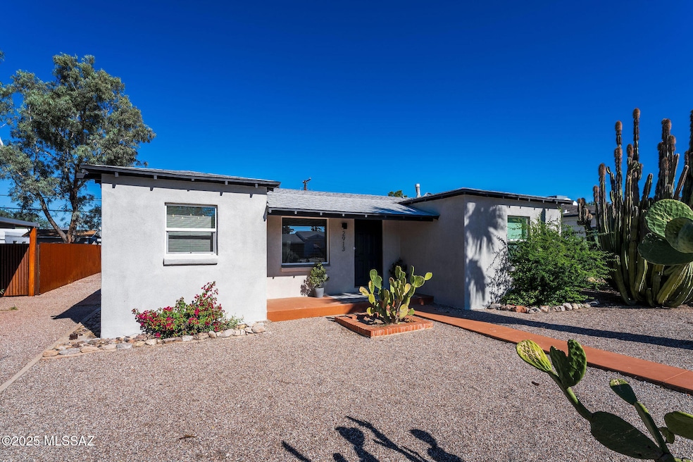 2913 E Lester St, Tucson, AZ 85716 - photo 1
