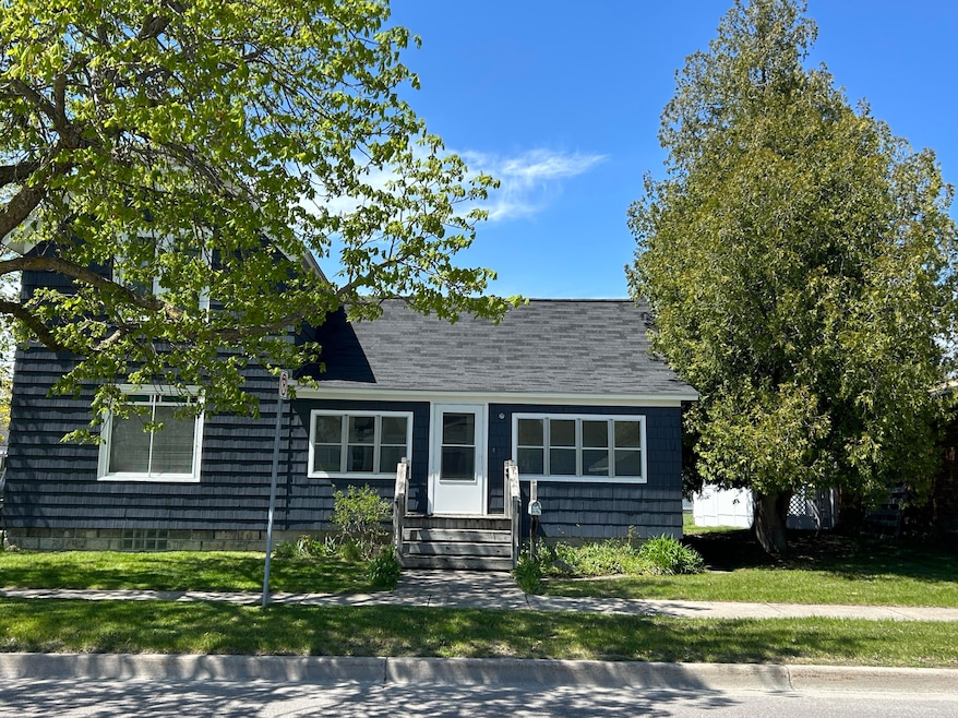 Under Contract $239,900