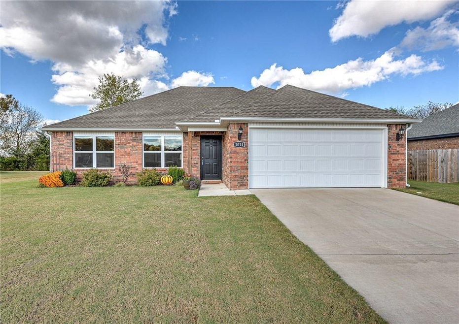 1014 White Oak St, Elkins, AR 72727 - photo 1