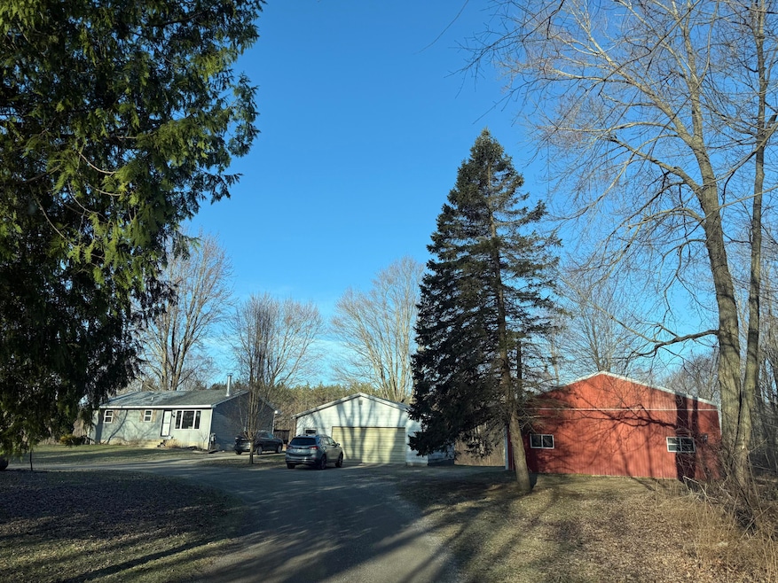 15381 Cedar Springs Ave NE, Cedar Springs, MI 49319 - photo 1