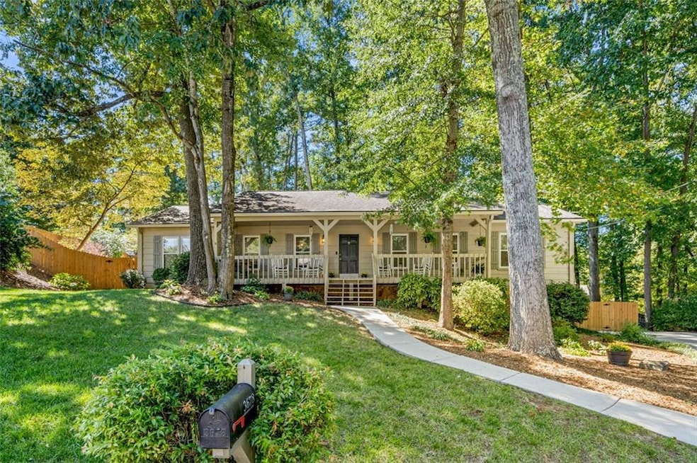 3678 Hembree Ln, Marietta, GA 30062 - photo 1