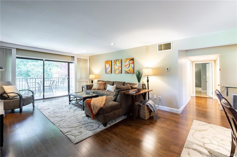 791 Prospect Ave unit 2, Hartford, CT 06105 - photo 1