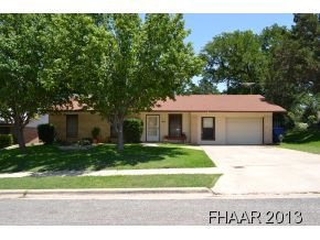 711 Ridge St, Copperas Cove, TX 76522 - photo 1